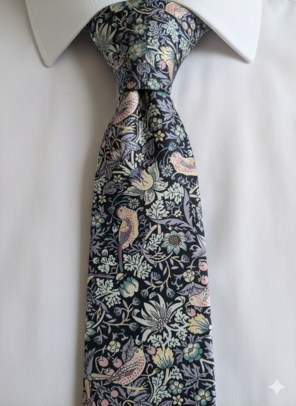 Gianni Feraud Liberty of London flower floral bird cotton slim skinny tie - 59"